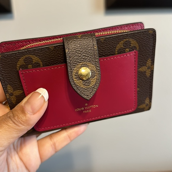 ✨Authentic✨LV JULIETTE WALLET - Picture 7 of 14